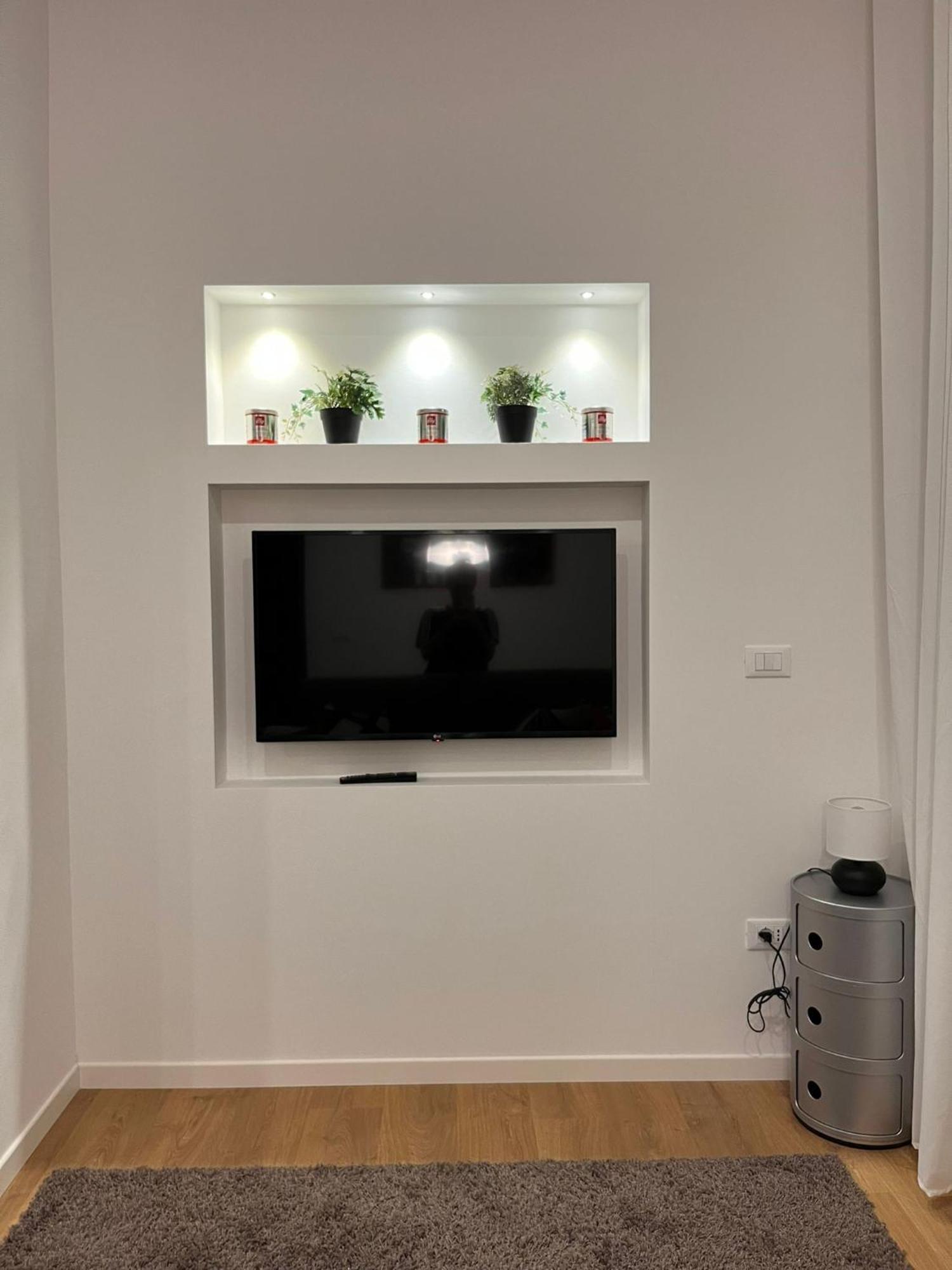 Trieste Centrale Luxury Apartament In Stile Moderno Екстериор снимка