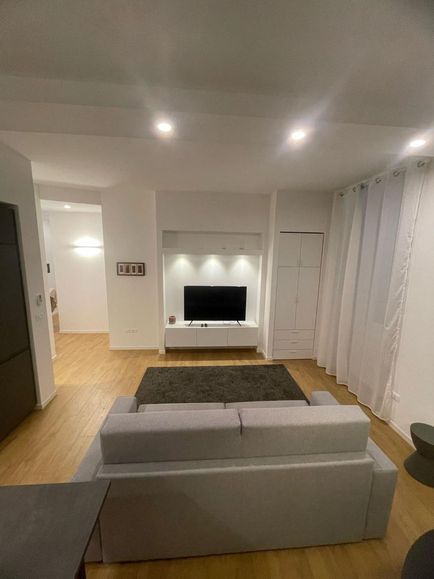 Trieste Centrale Luxury Apartament In Stile Moderno Екстериор снимка